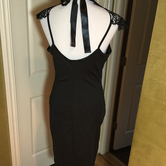 LACE YOKE BOW TIE BLACK SLEEVELESS BODYCON DRESS - Picture 5 of 5